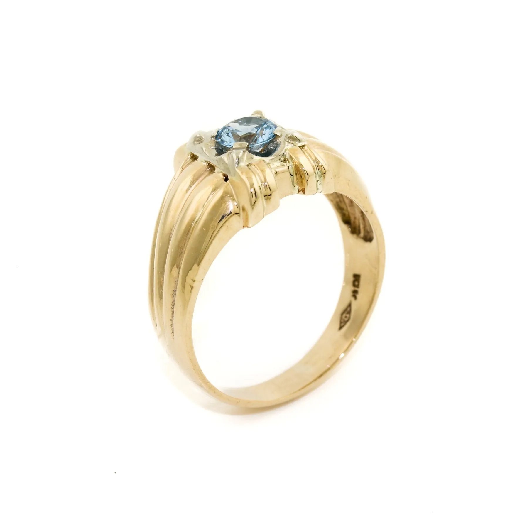 10k Gold x Aqua Marine Ring