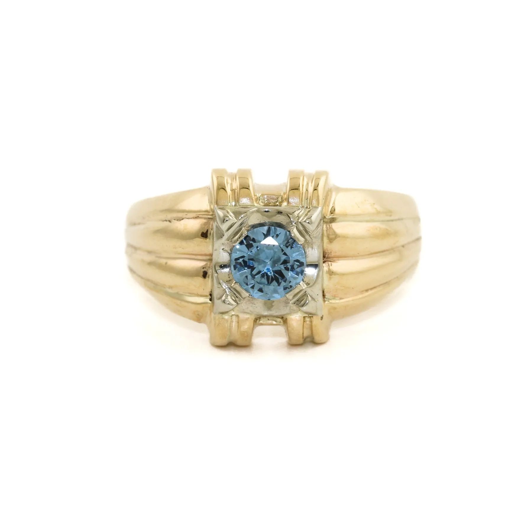 10k Gold x Aqua Marine Ring