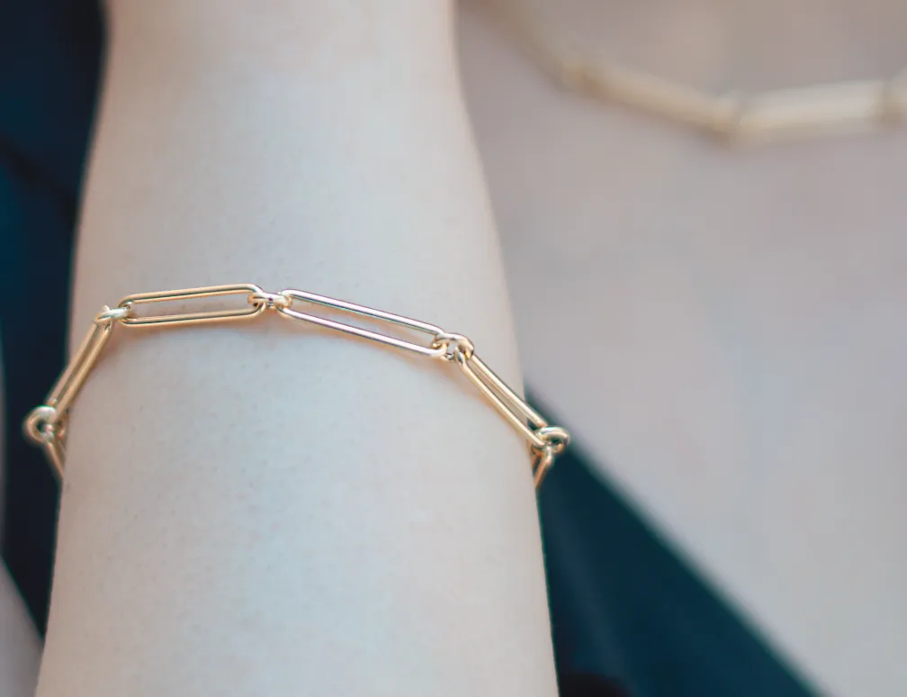 18K Yellow Gold Paperclip Chain Bracelet