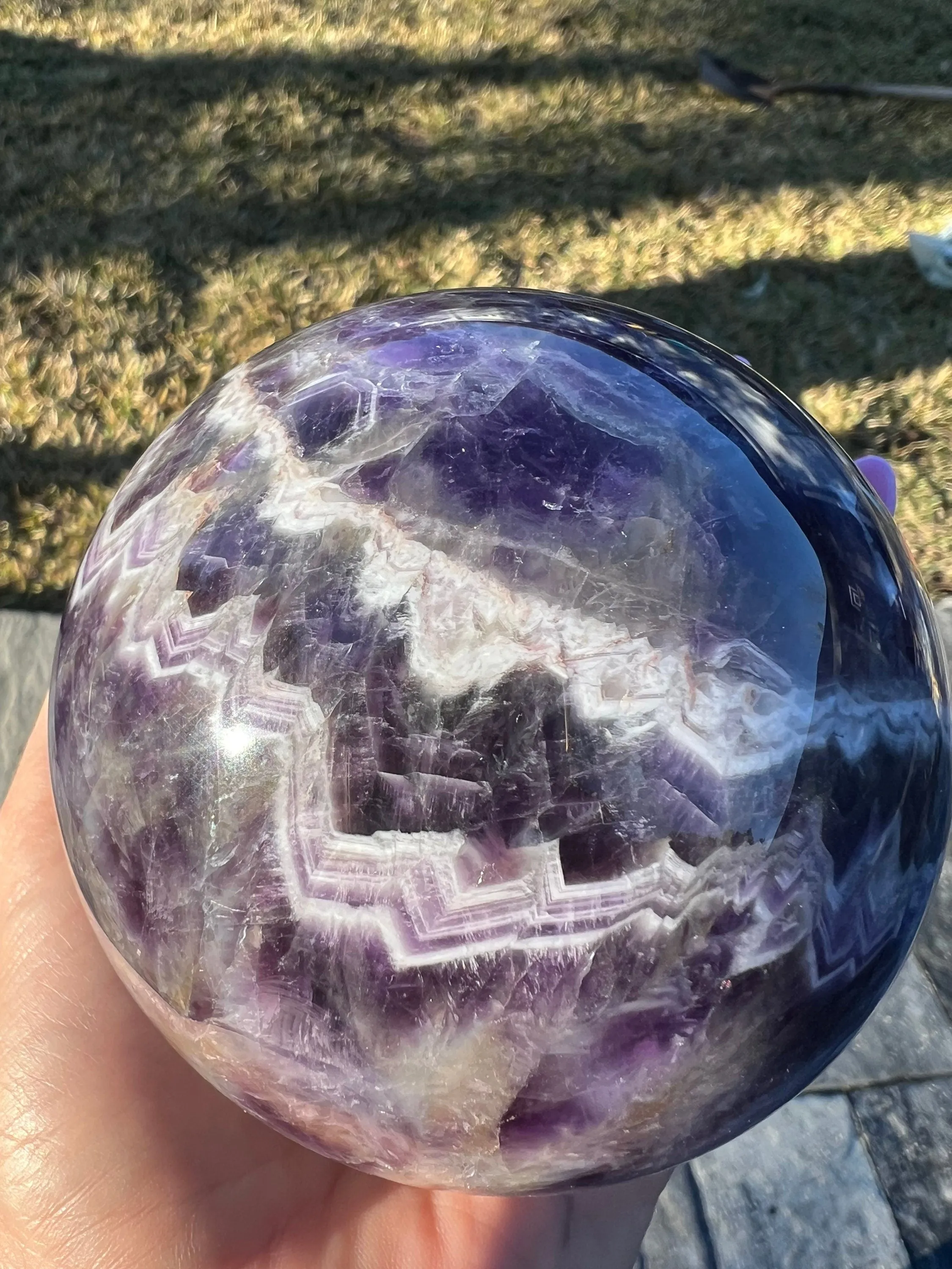 2lb 2oz Chevron amethyst a sphere 90mm