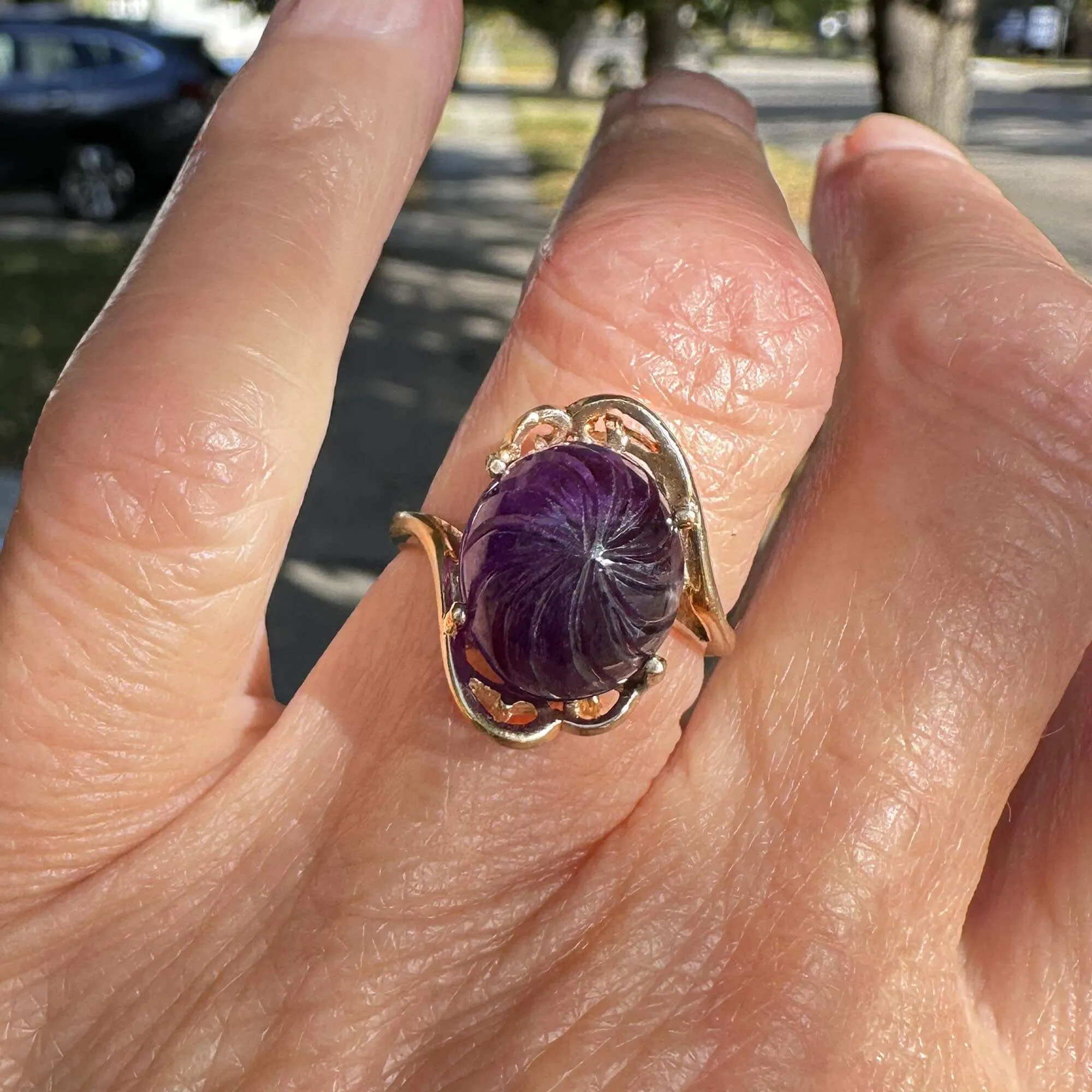 2nd Payment Fancy Cut Carved Amethyst Cabochon Ring in Gold