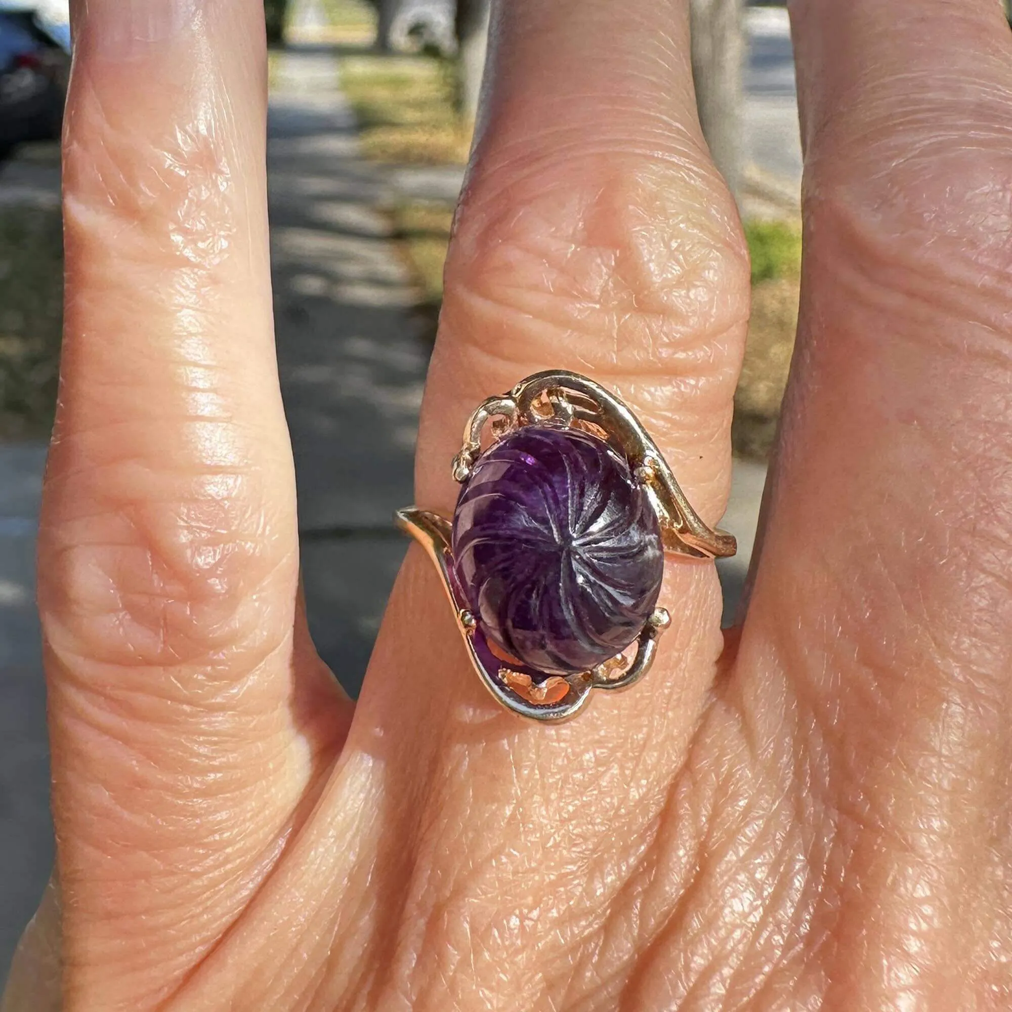 2nd Payment Fancy Cut Carved Amethyst Cabochon Ring in Gold