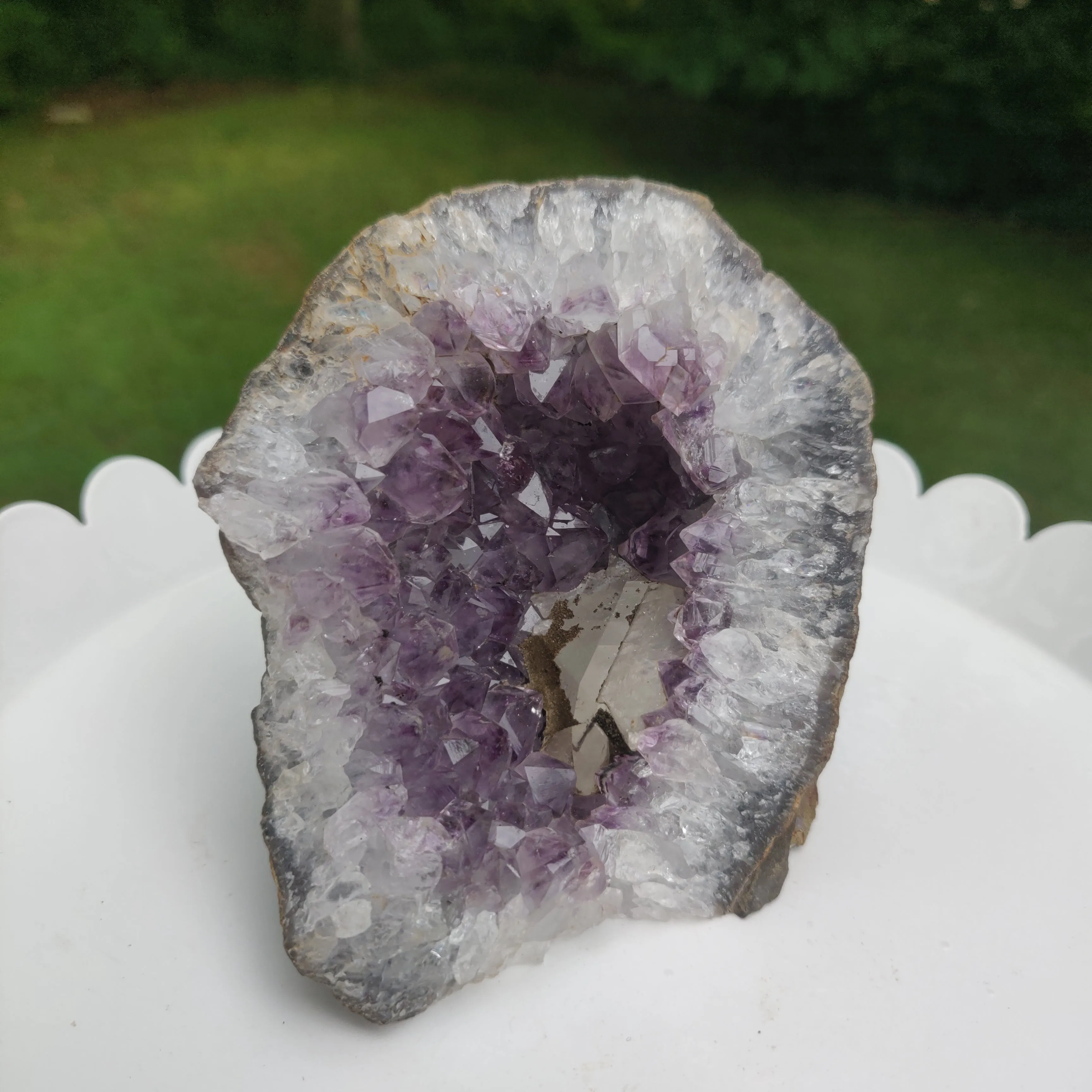 Amethyst Geode Free Form, Cut Base (#25)