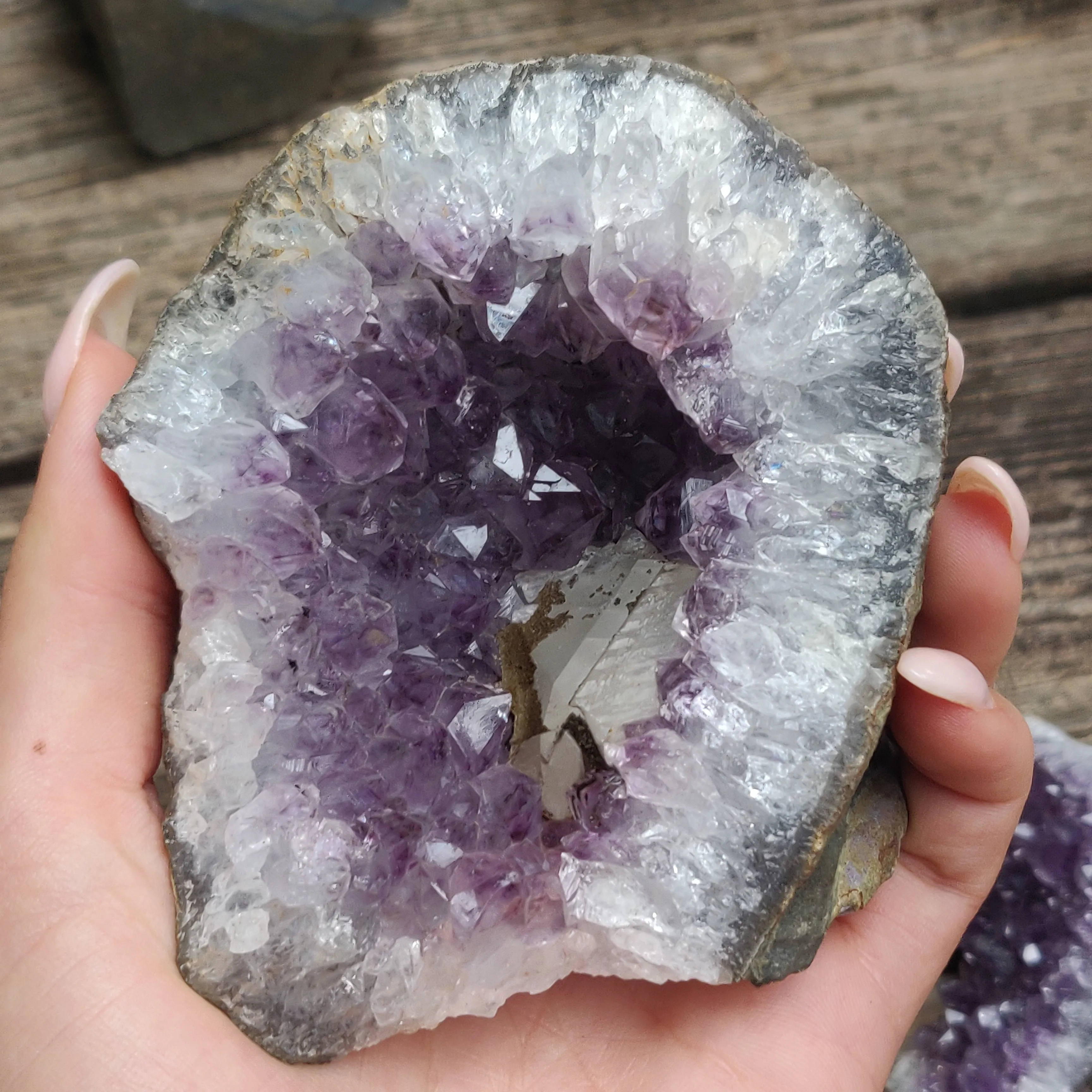 Amethyst Geode Free Form, Cut Base (#25)