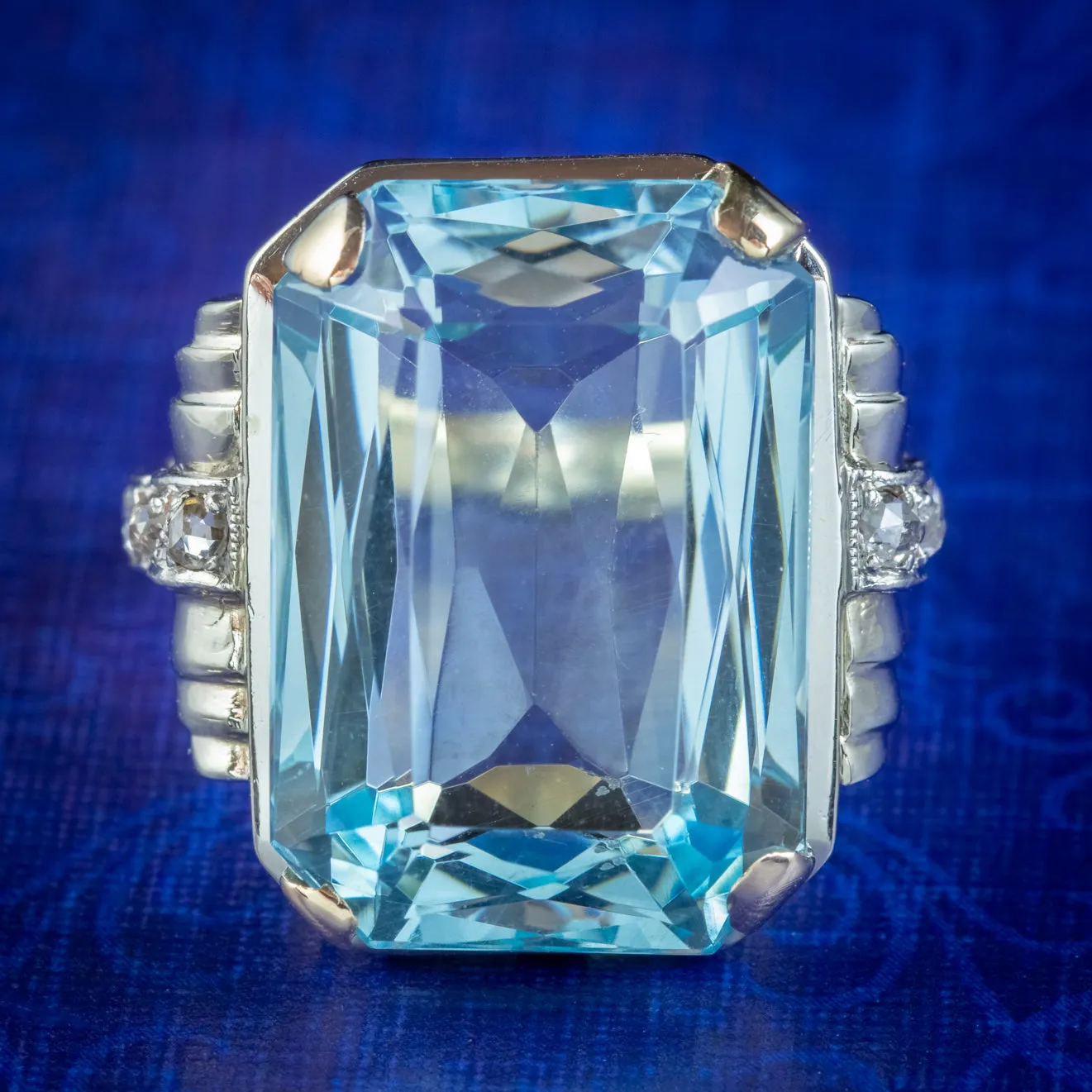 Art Deco Style Aquamarine Diamond Cocktail Ring 14ct Gold 14.50ct Scissor Cut Aqua