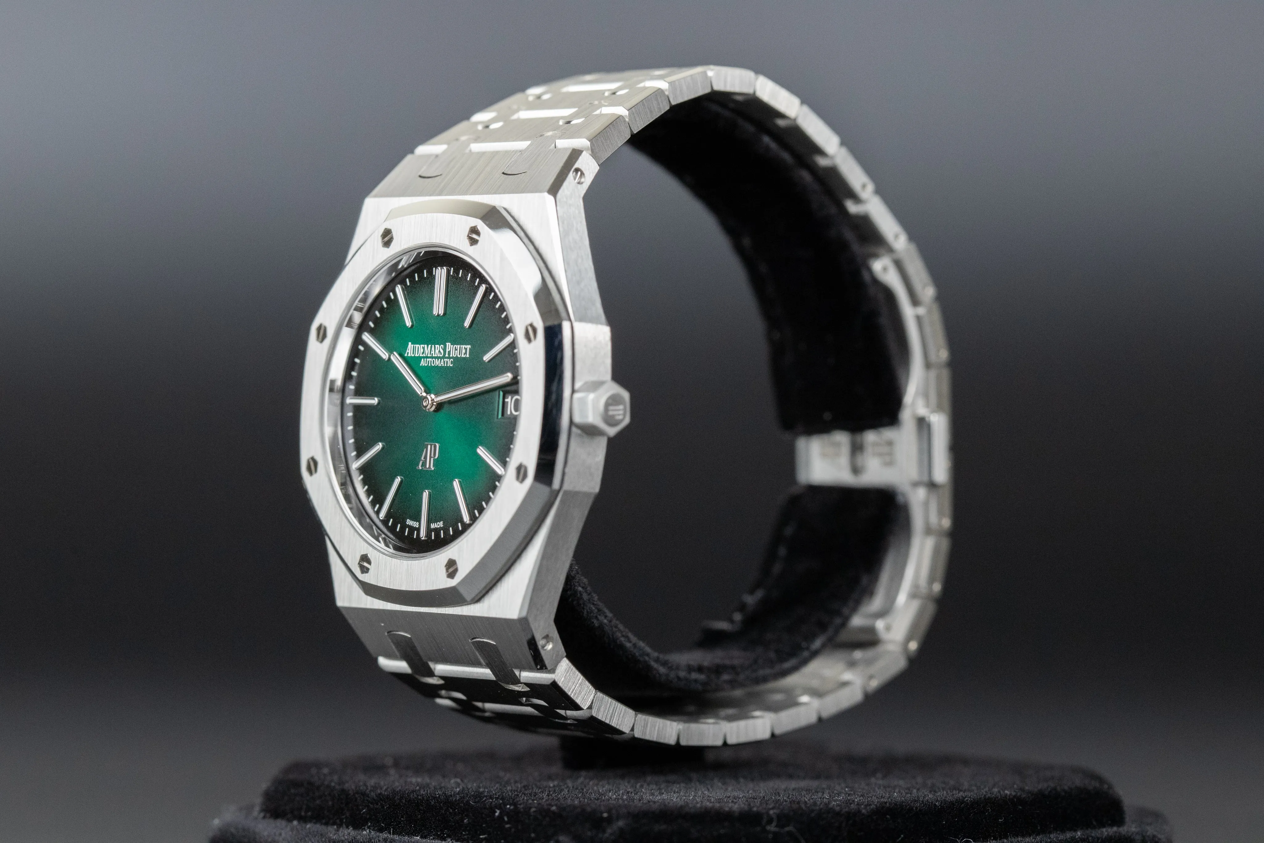 Audemars Piguet<br>15202PT Royal Oak Jumbo Green Dial