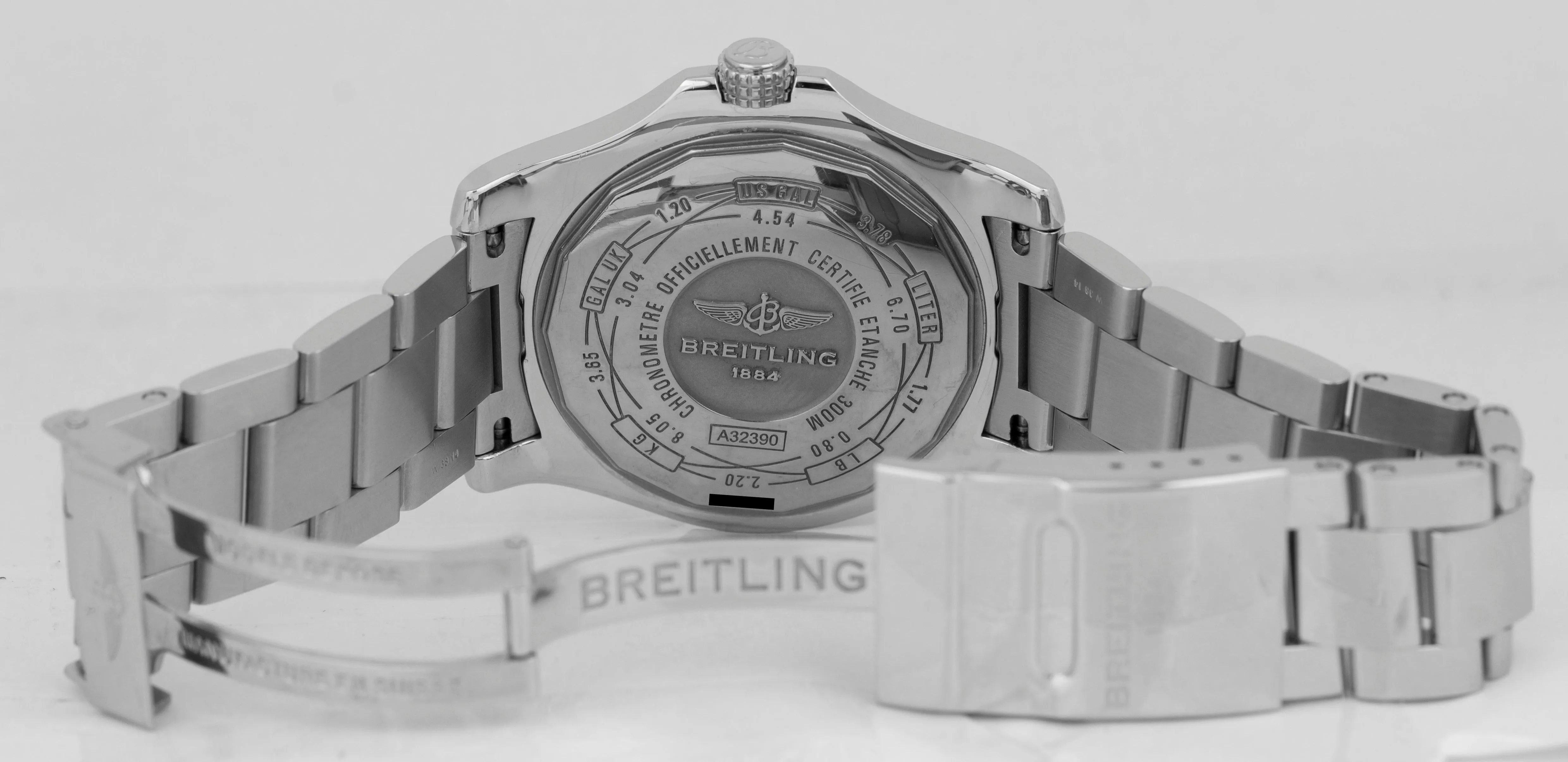 Breitling Avenger II GMT Stainless Steel 43mm Blue Date Automatic Watch A32390