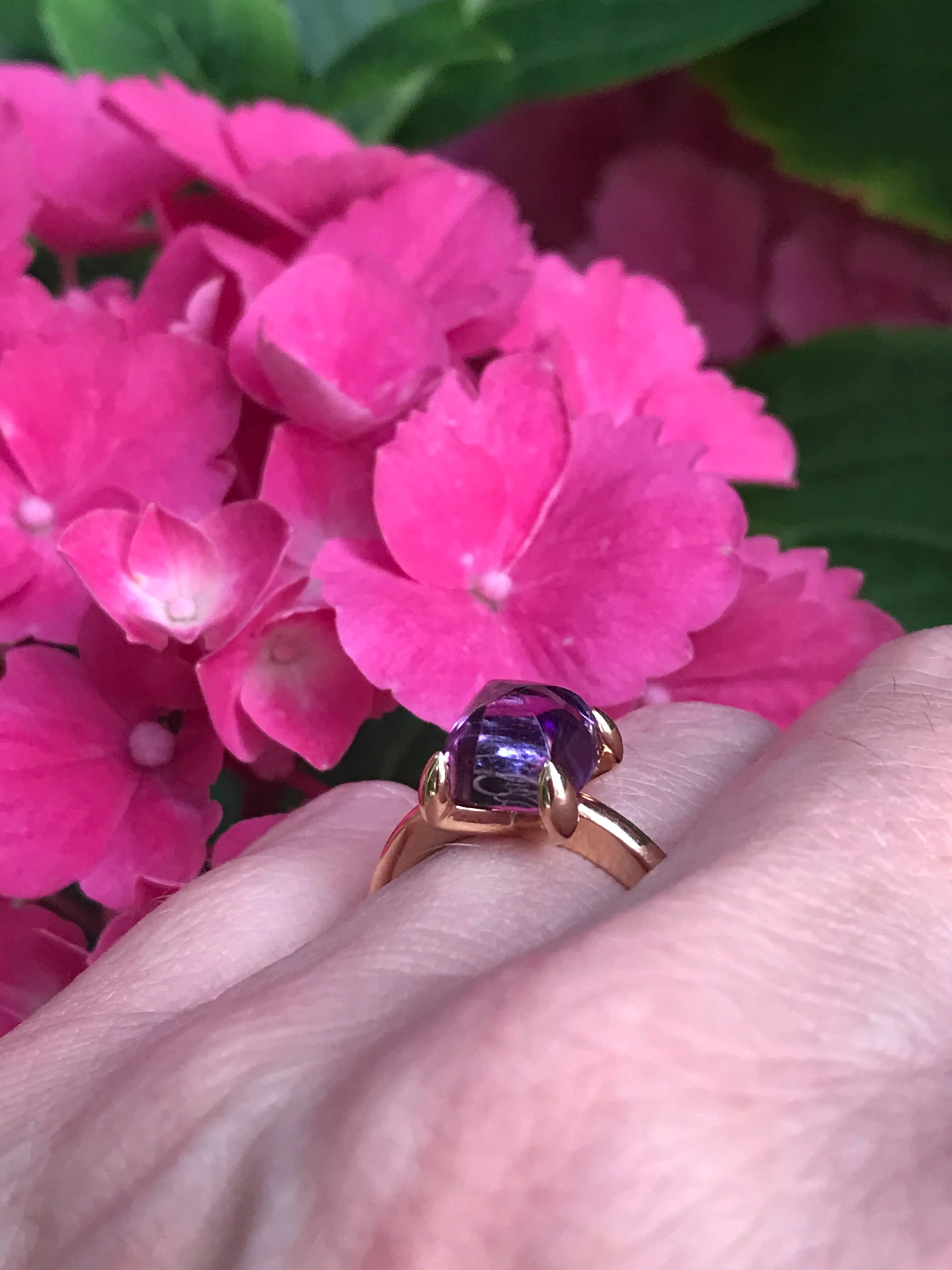 Buchwald 3.00ct amethyst ring set in 18ct rose gold