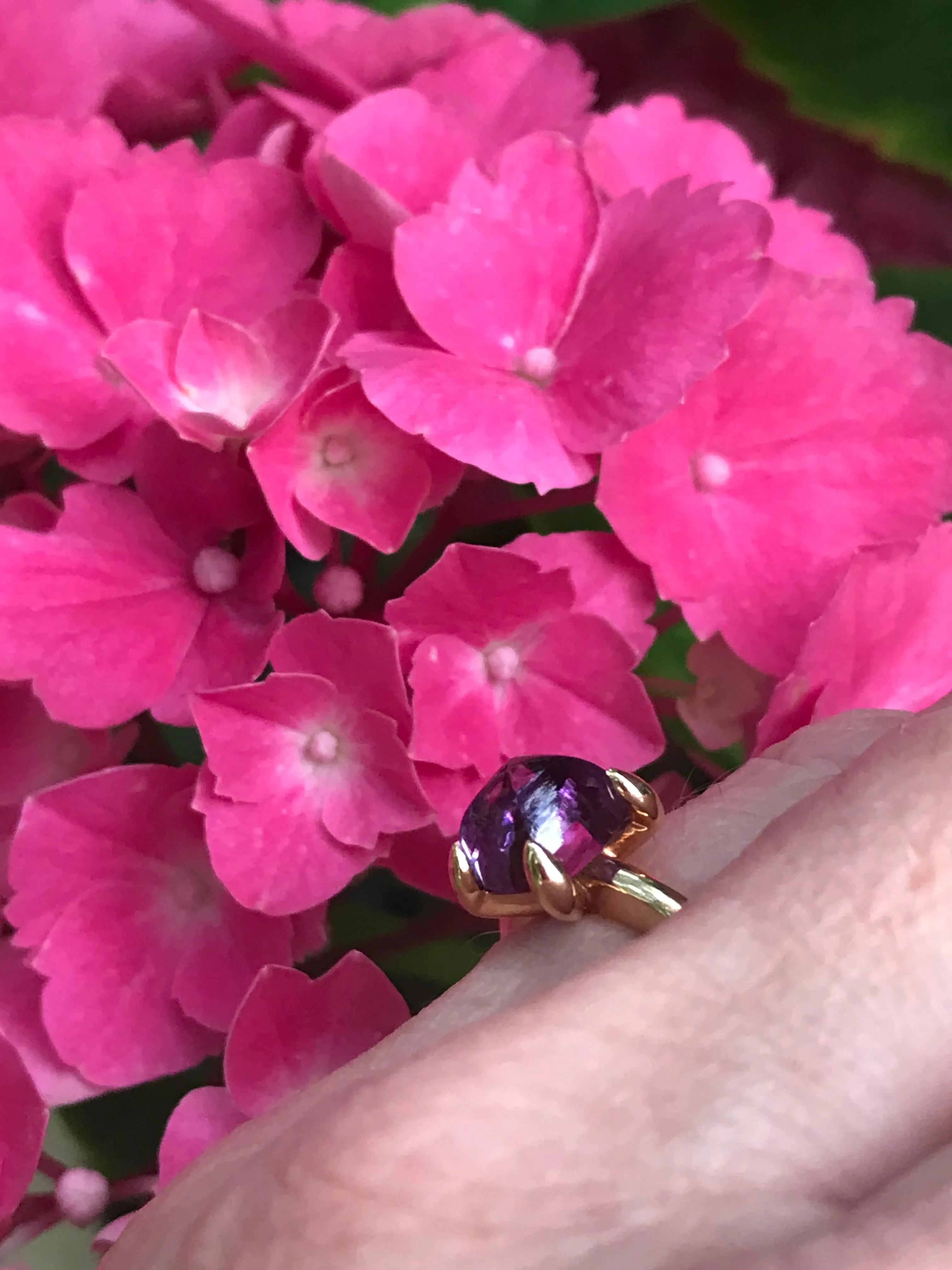 Buchwald 3.00ct amethyst ring set in 18ct rose gold