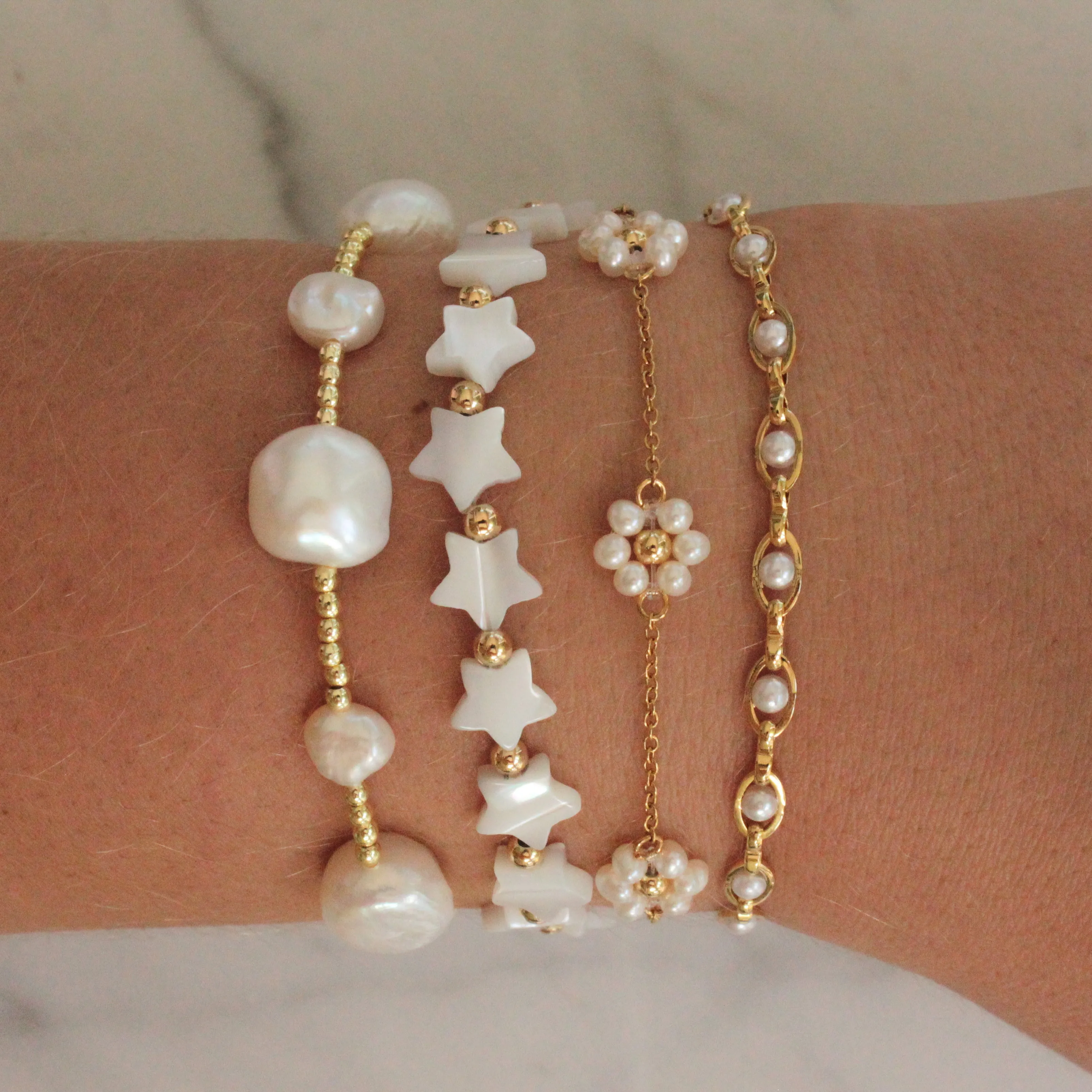 Dainty Pearl Bracelet