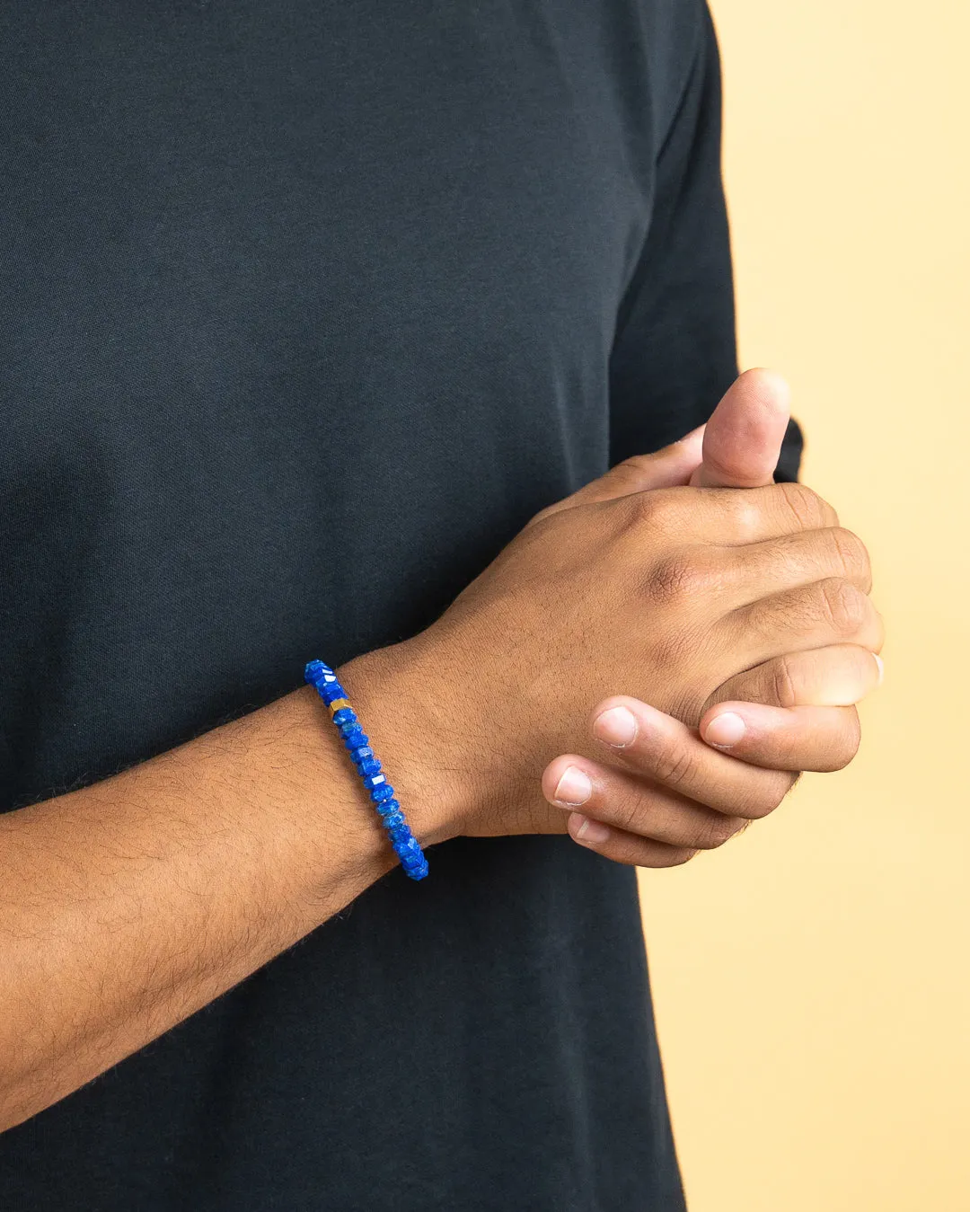 Exclusive bracelet with hand-cut Lapis Lazuli stone and 18k gold plating