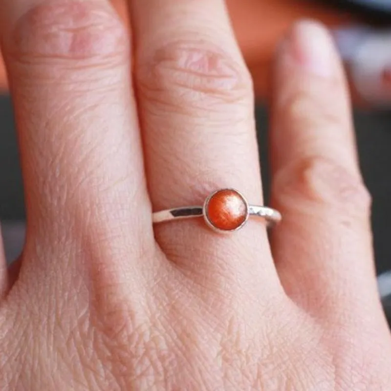 Hammered Silver Sunstone Ring - PLUMERIA