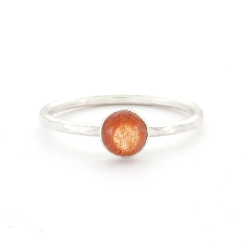 Hammered Silver Sunstone Ring - PLUMERIA