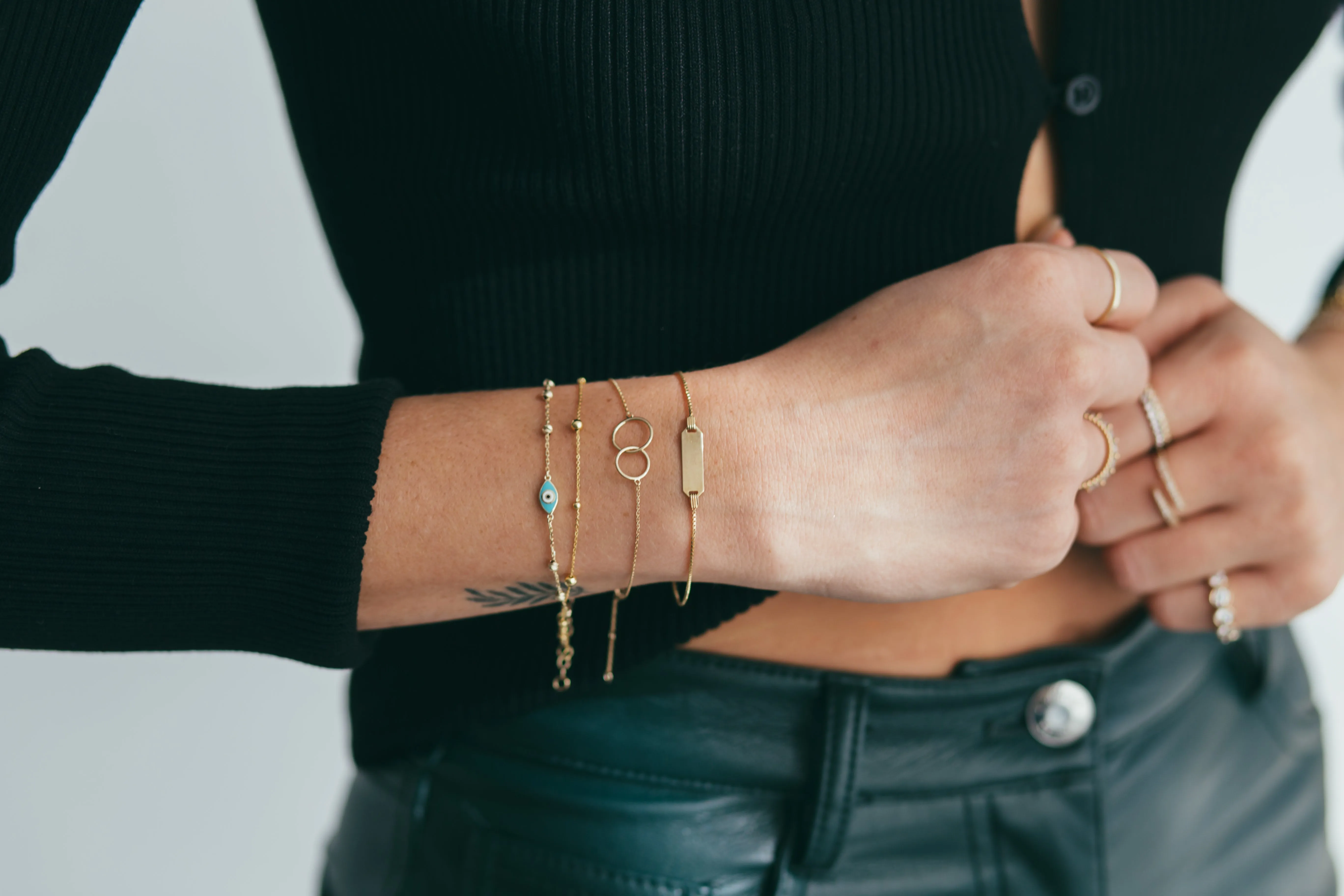 Interlocking Circle Bracelet