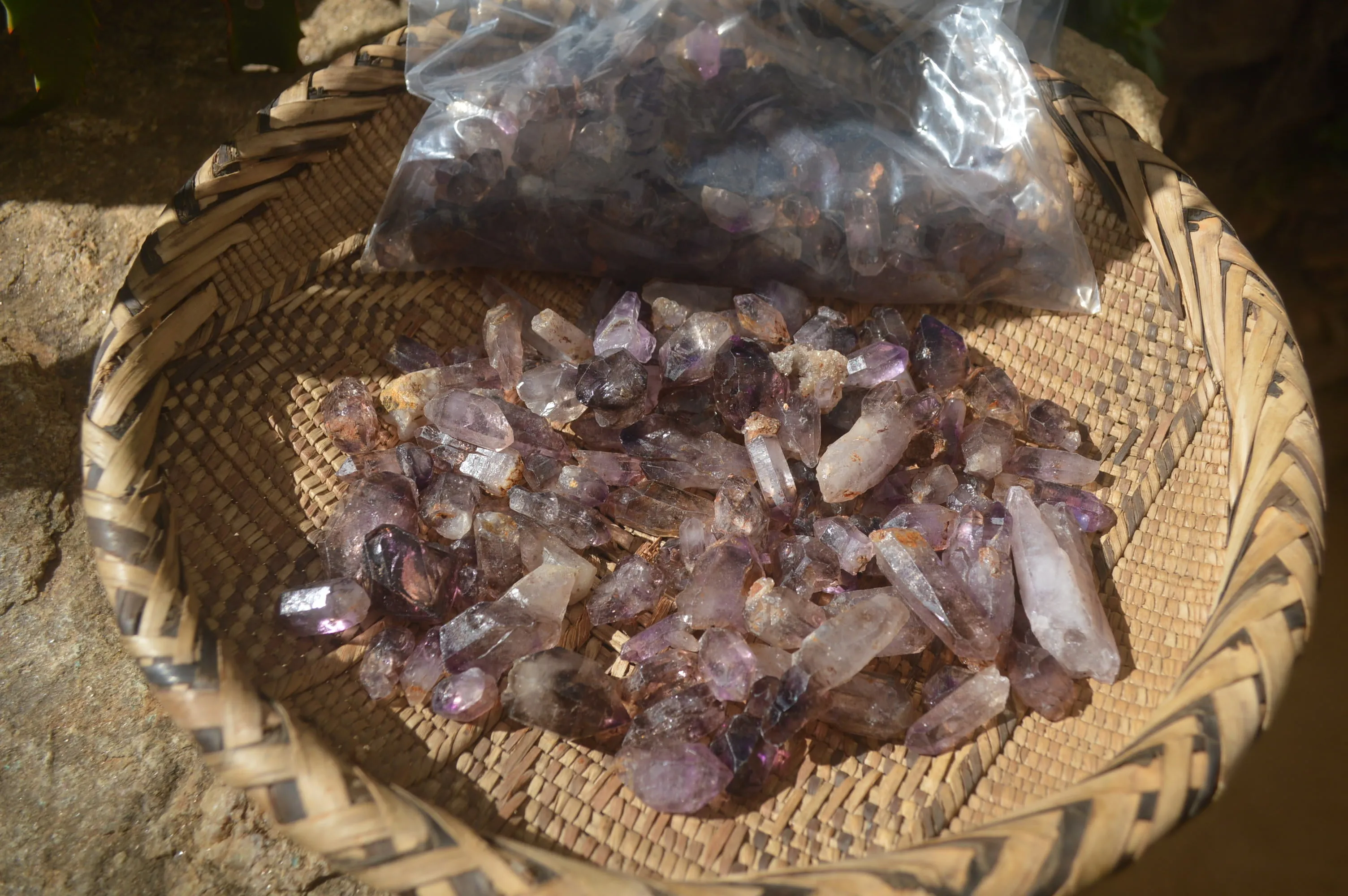 Natural Smokey Window Amethyst Crystals x 0.9 Kg Lot From Chiredzi, Zimbabwe