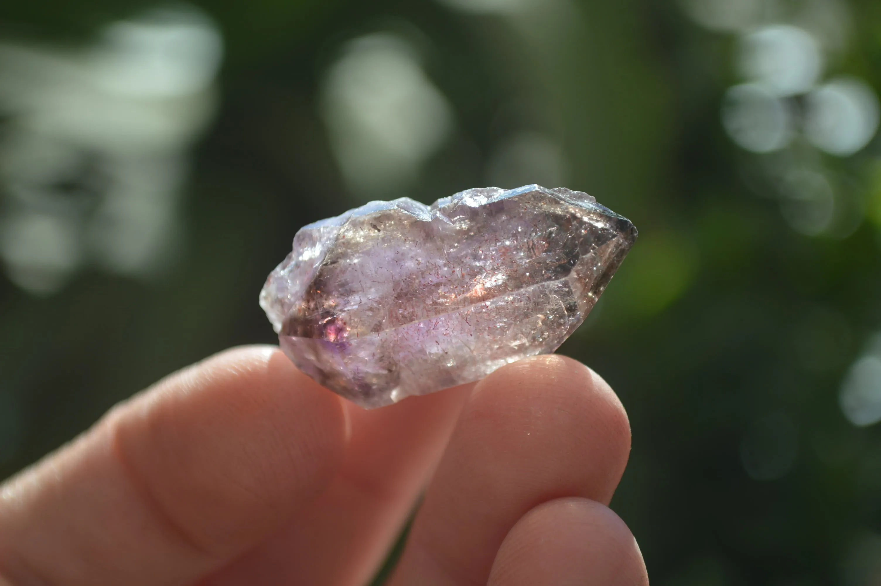 Natural Smokey Window Amethyst Crystals x 0.9 Kg Lot From Chiredzi, Zimbabwe