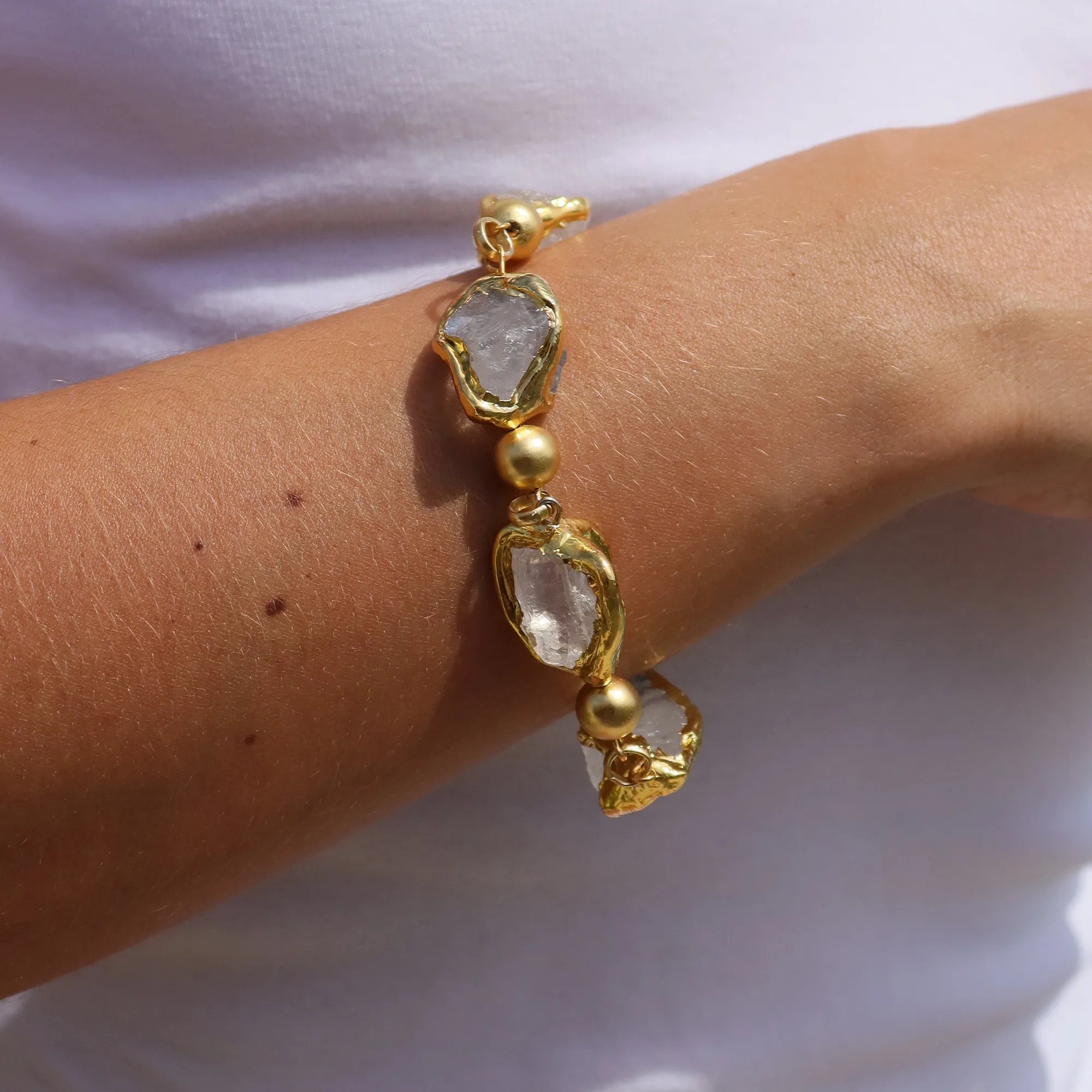 Quartz Luxurious Bracelet