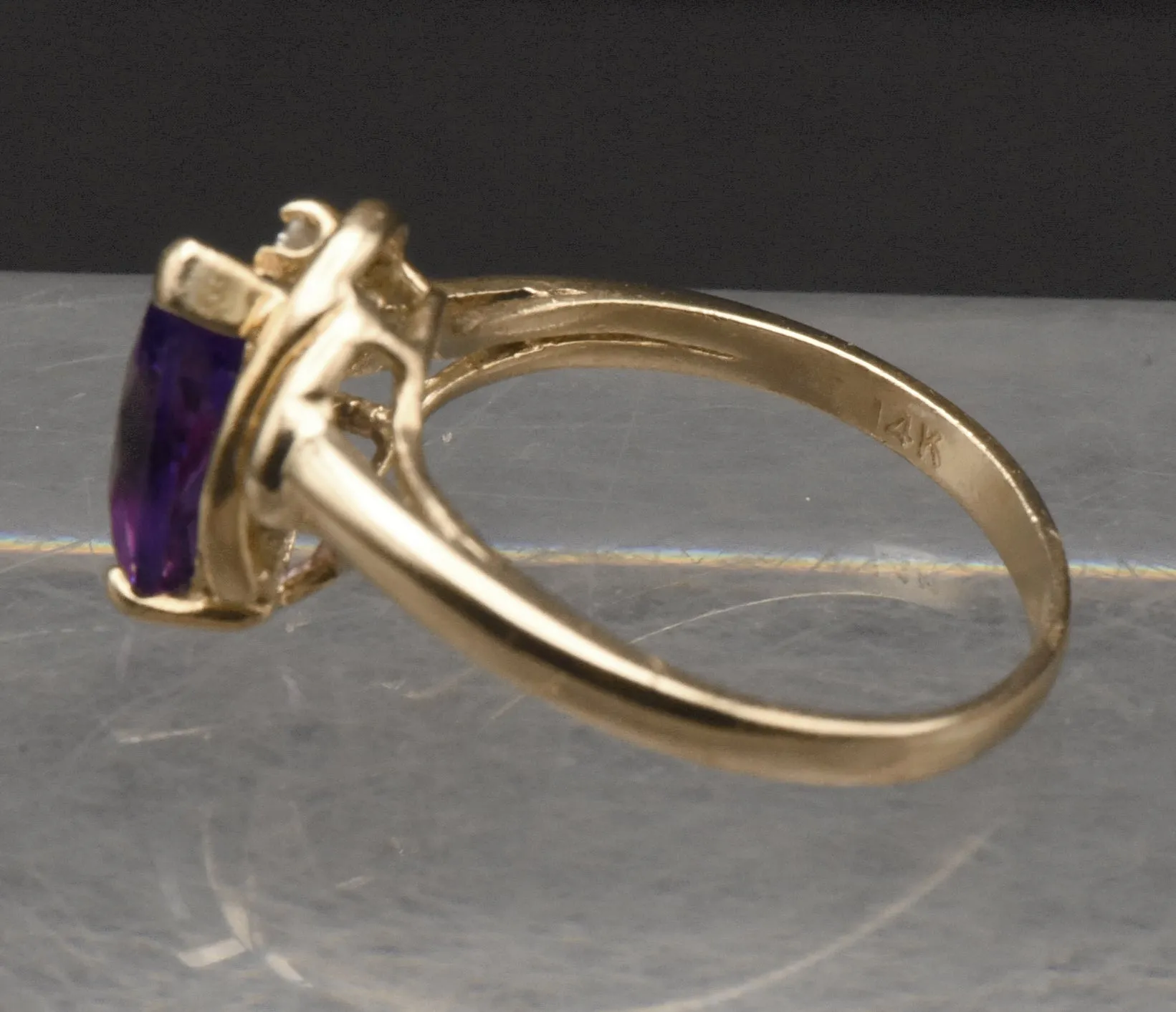 Vintage 14K Gold Amethyst and Diamond Ring - Size 6.5